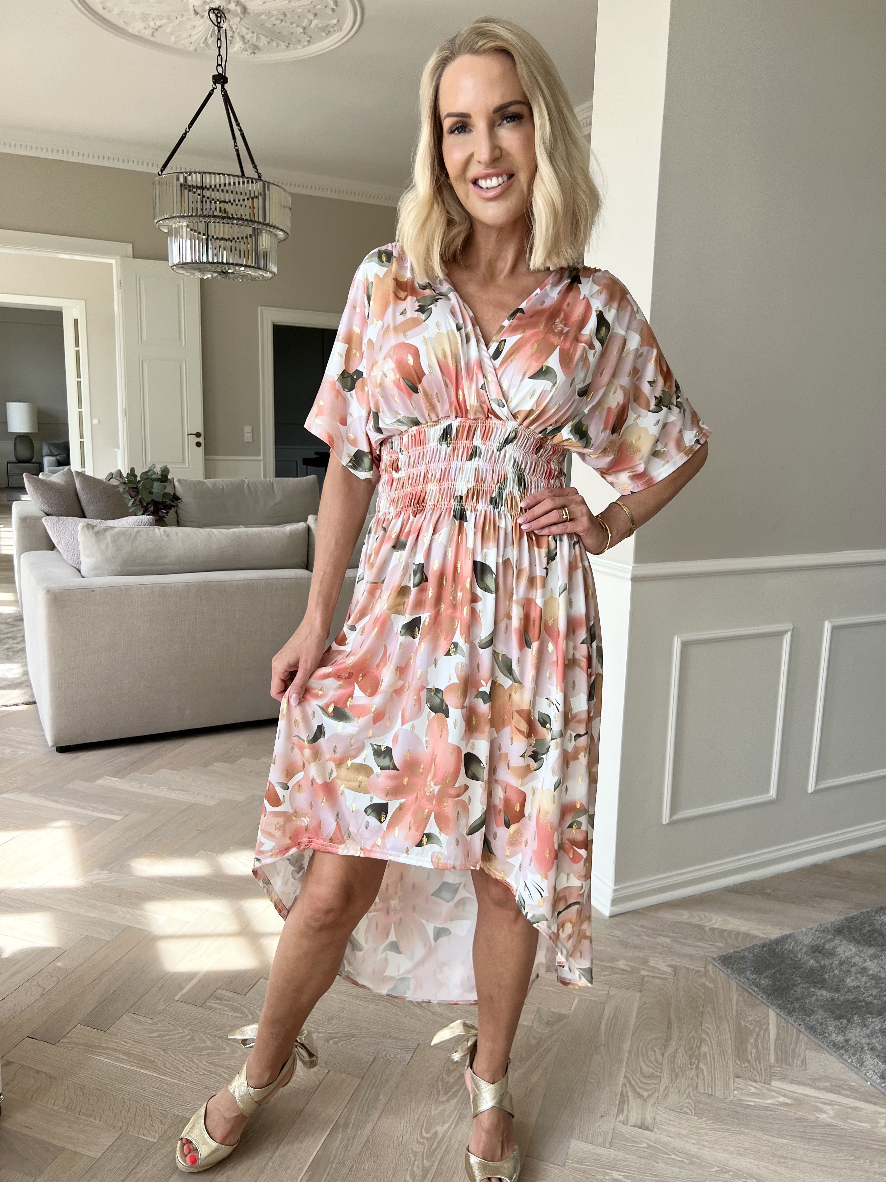 Pams Sweet Flower High-low - Elastisk klänning med blomstermönster